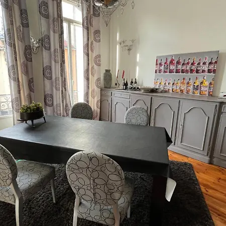 Apartment De La Verveine,160m2,terrasse,centre-ville